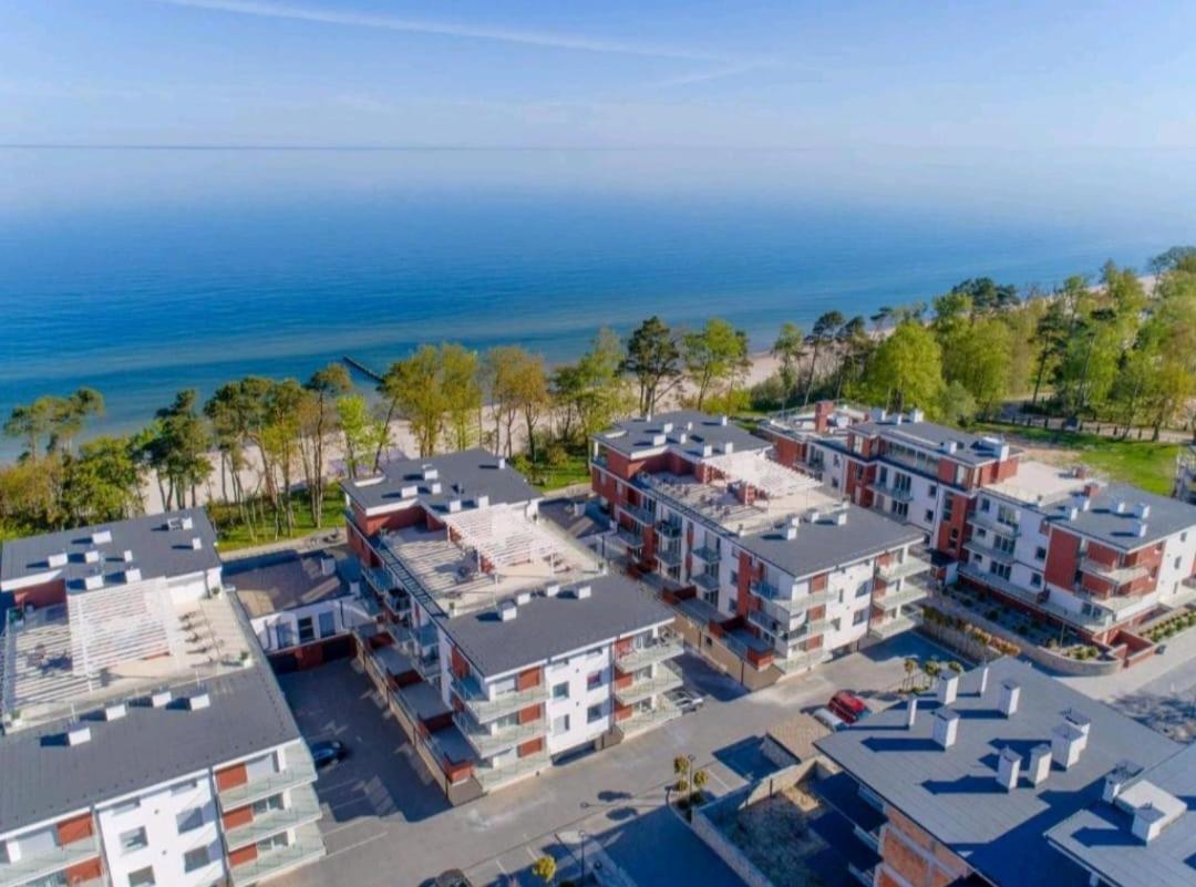 Apartament Rewal Exterior photo